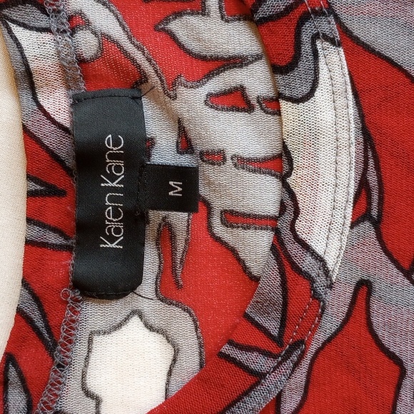 Karen Kane Floral Mesh Short Sleeve Top M Self-Lined - Picture 3 of 3